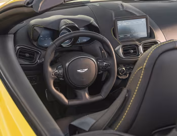 Panneau avant 2021–25 Aston Martin Vantage Roadster [North America] '2020–25