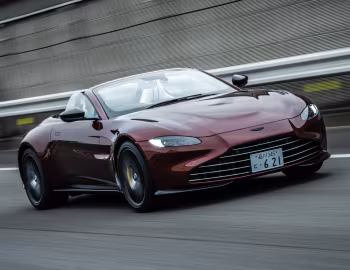 Aston Martin Vantage Roadster [Japan] '2021–25