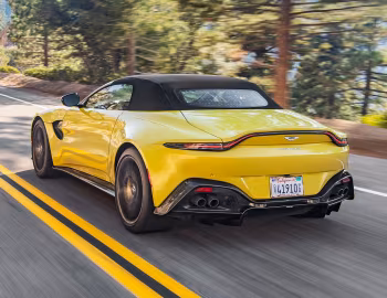 2021–25 Aston Martin Vantage Roadster [North America] '2020–25