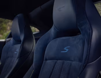 Interior 2026 Aston Martin Vantage S [North America] '2025–pr.