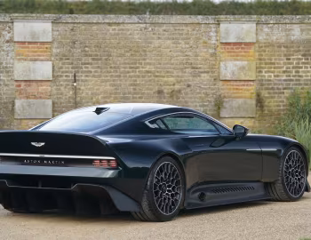 Aston Martin Victor '2020