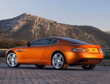 Aston Martin Virage [UK-spec] '2011–12