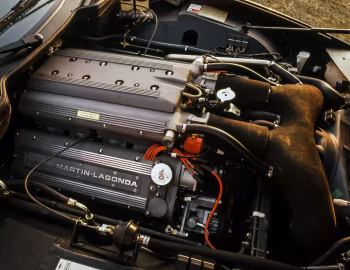 Sous la capuche 1990–93 Aston Martin Virage [North America] '1990–93