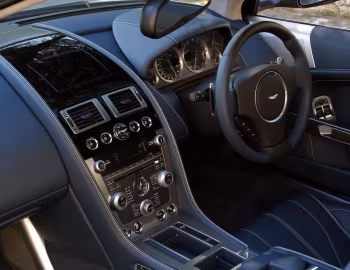 Panneau avant Aston Martin Virage Volante [UK-spec] '2011–12