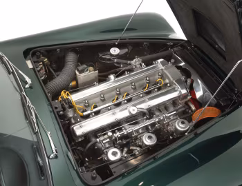 Sob o capô Aston Martin Volante [RHD] '1965–66