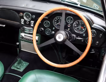 Panel frontal Aston Martin Volante [RHD] '1965–66