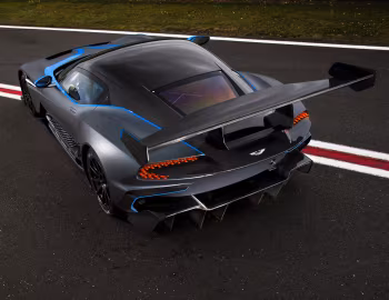 Aston Martin Vulcan '2015–16