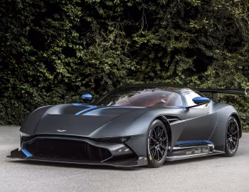 Aston Martin Vulcan '2015–16