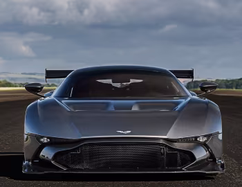 Aston Martin Vulcan '2015–16