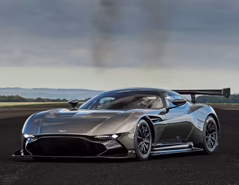 Aston Martin Vulcan '2015–16