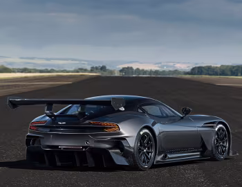 Aston Martin Vulcan '2015–16