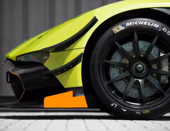 Aston Martin Vulcan AMR Pro '2017–pr.