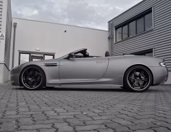 Wheelsandmore Aston Martin DBS Volante '2014