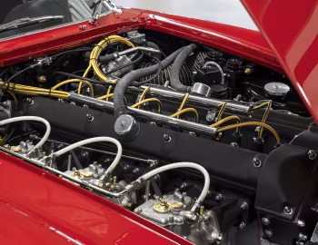 Sous la capuche Aston Martin DB4 GTZ Continuation '2019–pr.