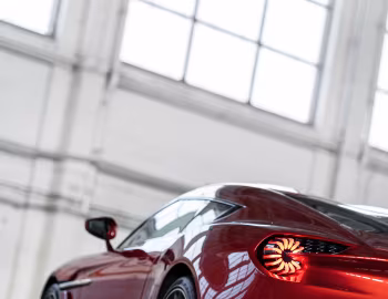 Aston Martin Vanquish Zagato [UK-spec] '2017