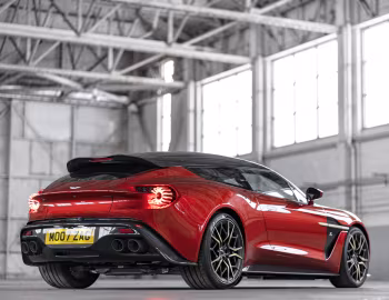 Aston Martin Vanquish Zagato Shooting Brake [UK-spec] '2018