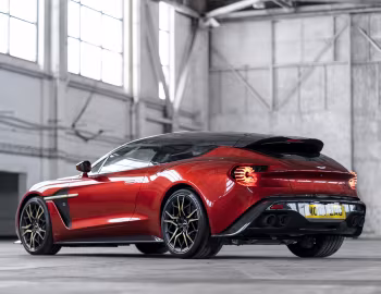 Aston Martin Vanquish Zagato Shooting Brake [UK-spec] '2018