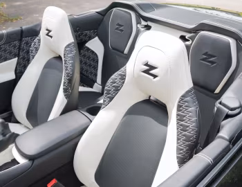 Interior Aston Martin Vanquish Zagato Volante [UK-spec] '2017–18
