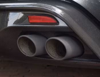 Aston Martin Vanquish Zagato Volante [UK-spec] '2017–18
