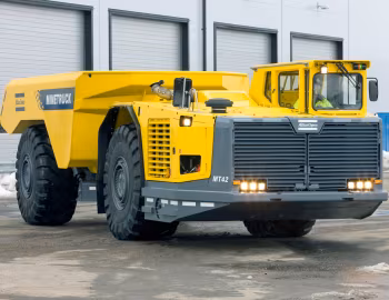 Atlas Copco Minetruck MT42 '2009–18