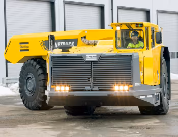 Atlas Copco Minetruck MT42 '2009–18