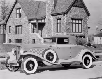1932 Auburn 12-160 Brougham
