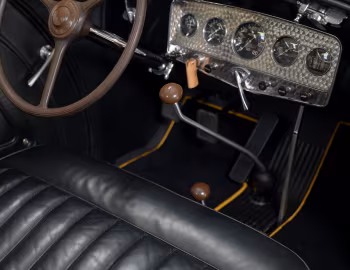 Interior 1932 Auburn 12-160A Custom Dual Ratio Speedster