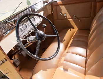 Panneau avant 1933 Auburn 8-105 Salon Dual Ratio Convertible Sedan