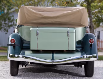 1933 Auburn 8-105 Salon Dual Ratio Convertible Sedan