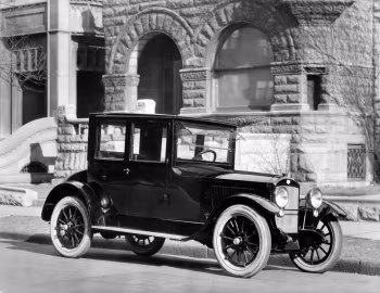 1921 Auburn Model 6-39 Coupe