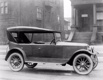 1921 Auburn Model 6-39 Touring