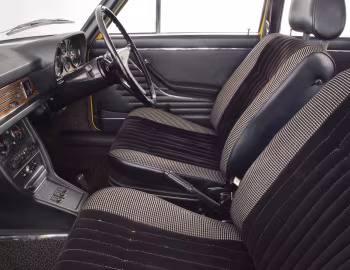 内饰 Audi 100 [UK-spec] (C1) '1968–73
