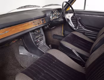 内饰 Audi 100 [UK-spec] (C1) '1968–73