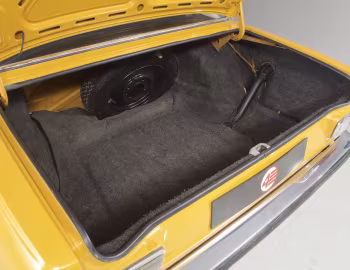 后备箱 Audi 100 [UK-spec] (C1) '1968–73