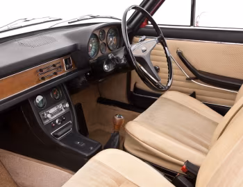 Interior Audi 100 [UK-spec] (C1) '1968–73