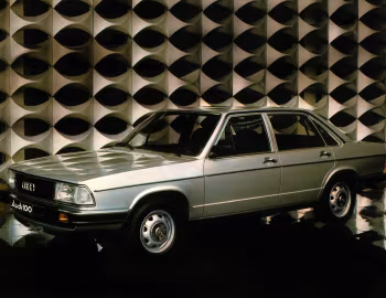 Audi 100 (C2) '08.1979–09.1982
