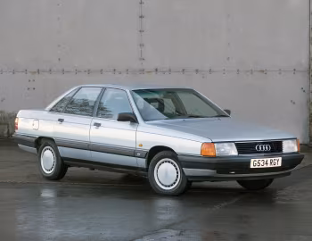 Audi 100 [UK-spec] (C3) '1988–90