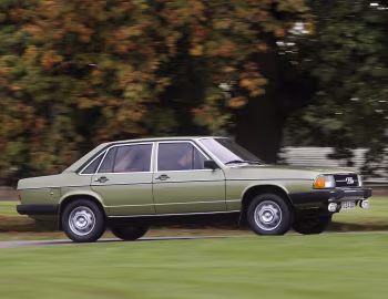 Audi 100 [UK-spec] (C2) '1976–79