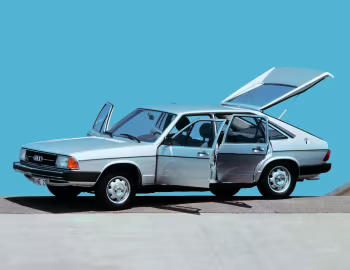 Audi 100 Avant 5E (C2) '08.1977–08.1979