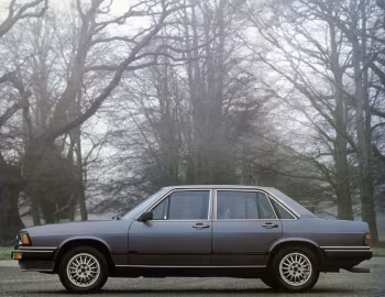 Audi 200 5T [Worldwide] (43) '1979–82