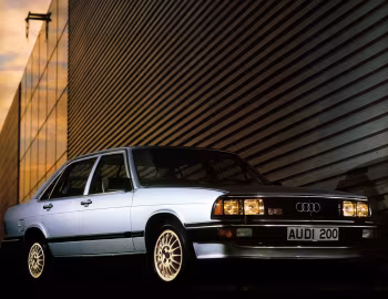 Audi 200 5E [Worldwide] (43) '09.1979–06.1983