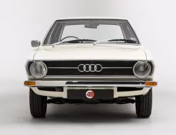 Audi 80 LS 4-door Sedan [UK-spec] (B1) '1972–76