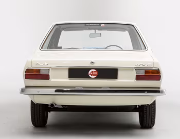 Audi 80 LS 4-door Sedan [UK-spec] (B1) '1972–76