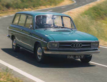 Audi 80 Variant [UK-spec] (F103) '1966–69