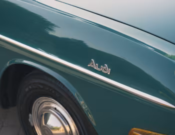 Audi 80 Variant [UK-spec] (F103) '1966–69