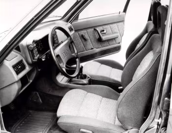 Interior Audi 90 (B2) '08.1984–03.1987