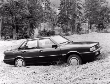 Audi 90 quattro (B2) '08.1984–03.1987