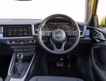 Panel frontal Audi A1 citycarver [UK-spec] '2019–21