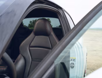 Інтэр'ер Audi A1 quattro [UK-spec] (8X) '2012
