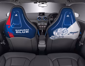 Interior Audi A1 "Samurai Blue" [Japan] (8X) '12.2011
